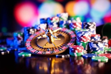 Live Sic Bo dice shake and result broadcast on mainslot369